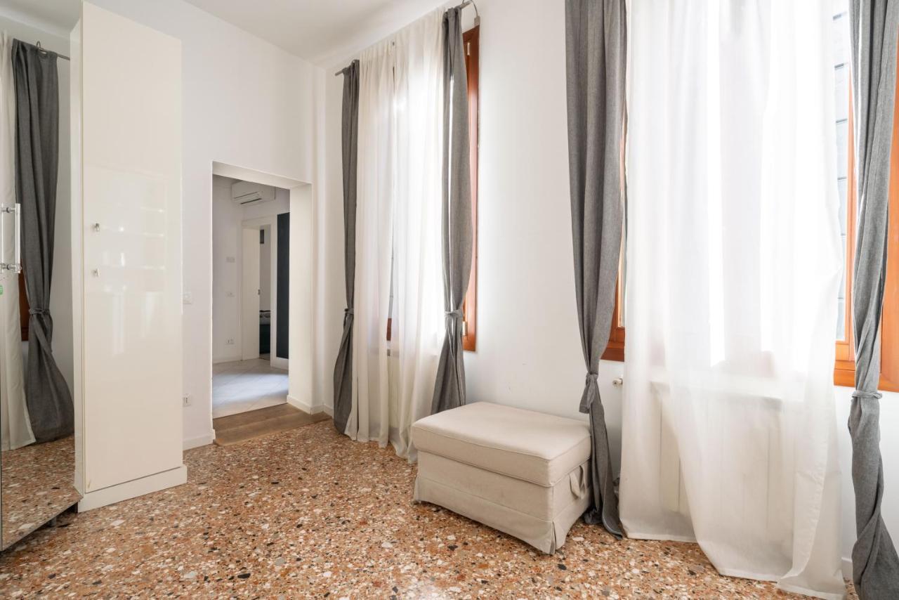 Apartamento San Marco Apartments 1 & 2 *